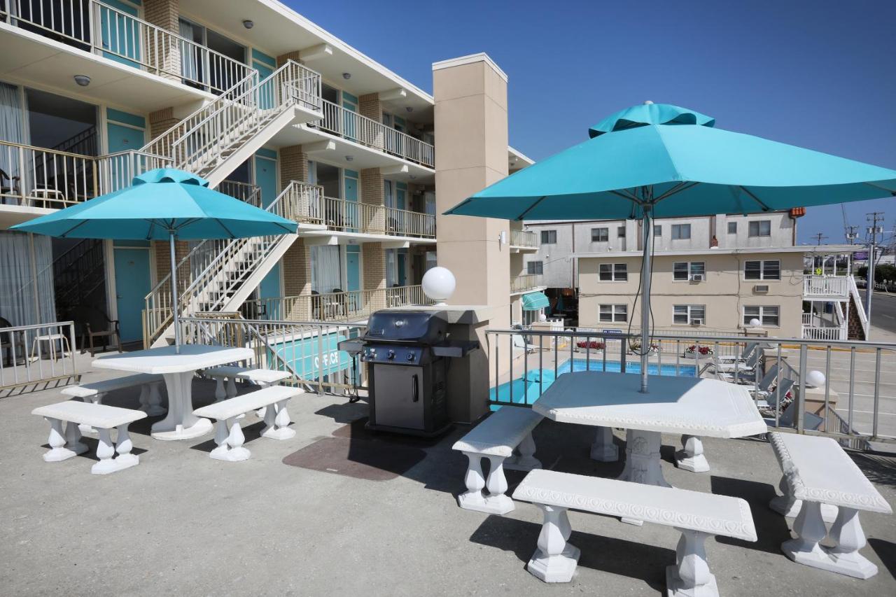 וויילדווד Aquarius Oceanfront Inn מראה חיצוני תמונה